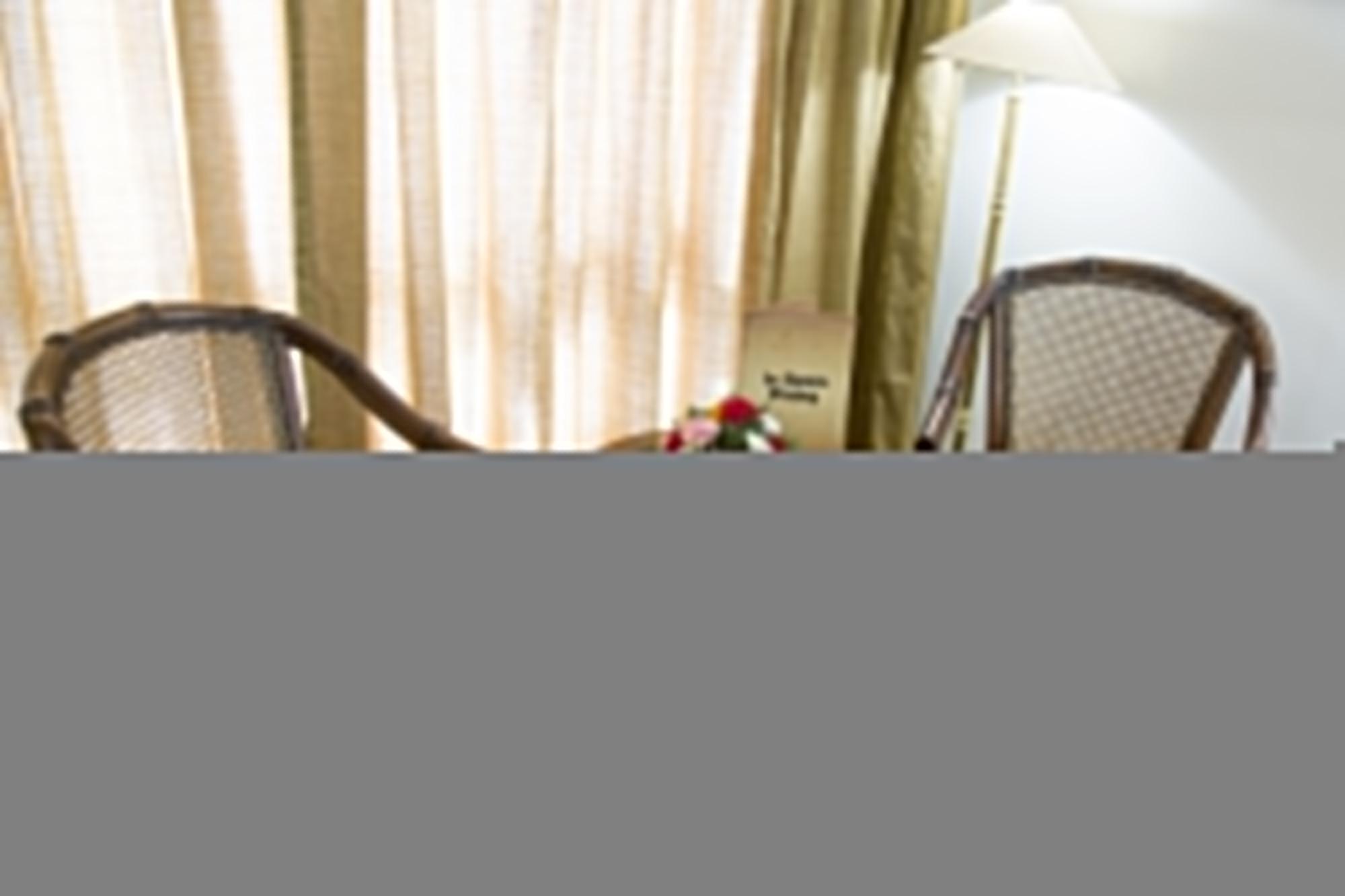 Grand Hotel Катманду Экстерьер фото