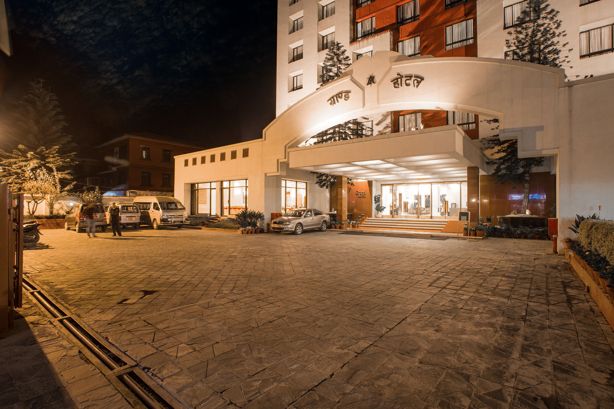Grand Hotel Катманду Экстерьер фото